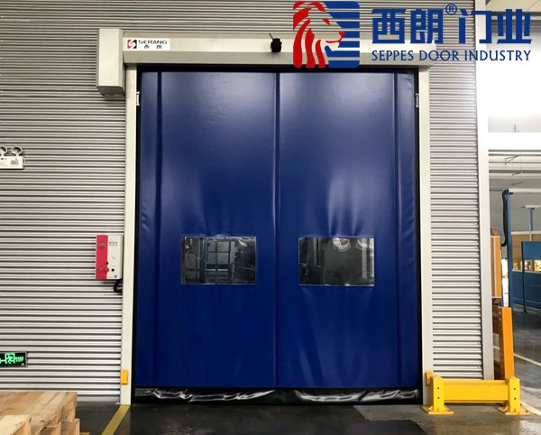  南京成品感應(yīng)電動(dòng)快速軟簾卷門