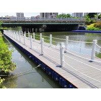 來一波輕功水上漂 感受水上浮橋的魅力！13710604557