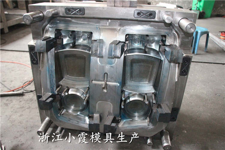 汽車模具 (143)